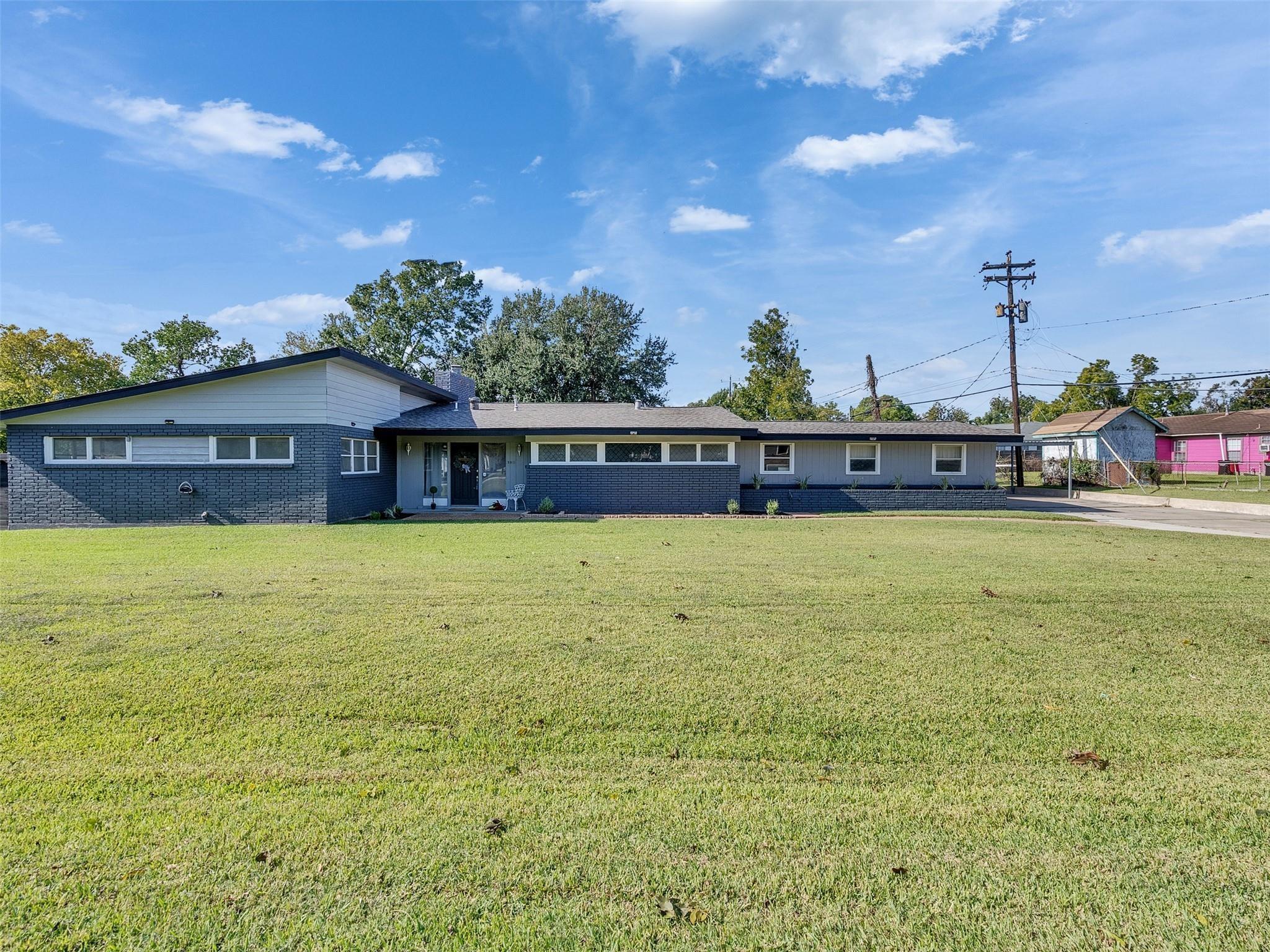 2011 Durrain Ferry Road