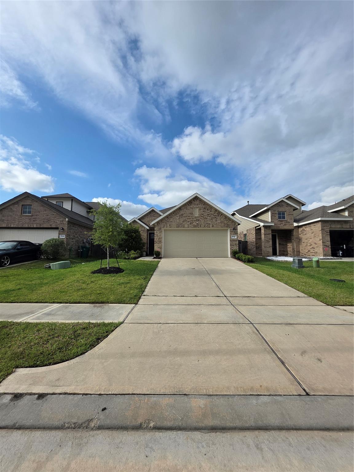 1942 Barrett Gables Drive