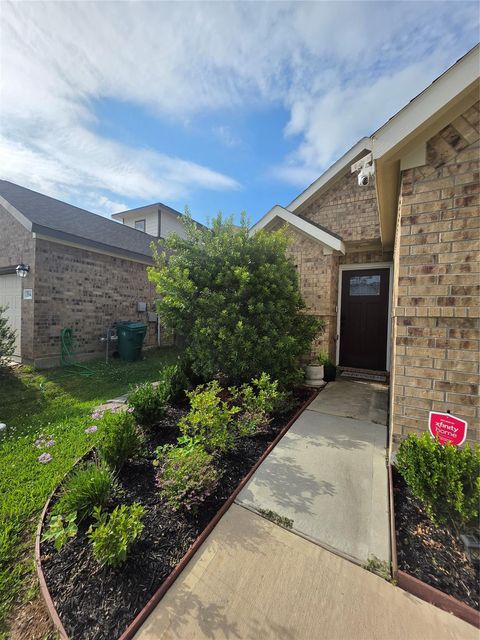 Photo of 1942 Barrett Gables Drive, Crosby, TX 77532 (MLS # 20739598)