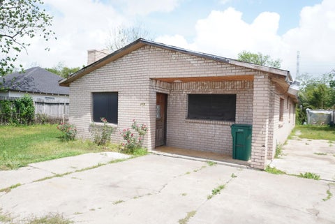 Homes For Sale - 117 Light Company Road<br/> Pasadena, TX 77506
