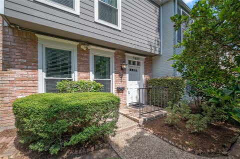 Photo of 7493 Brompton Street, Houston, TX 77025 (MLS # 92546952)