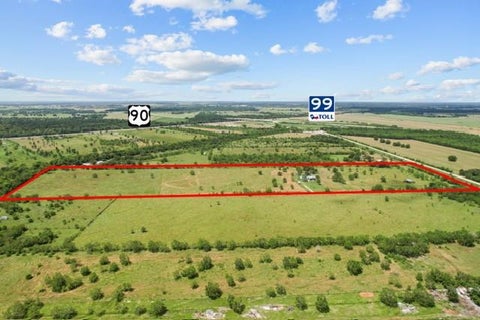 Photo of 910 County Road 491, Dayton, TX 77535 (MLS # 88797571)