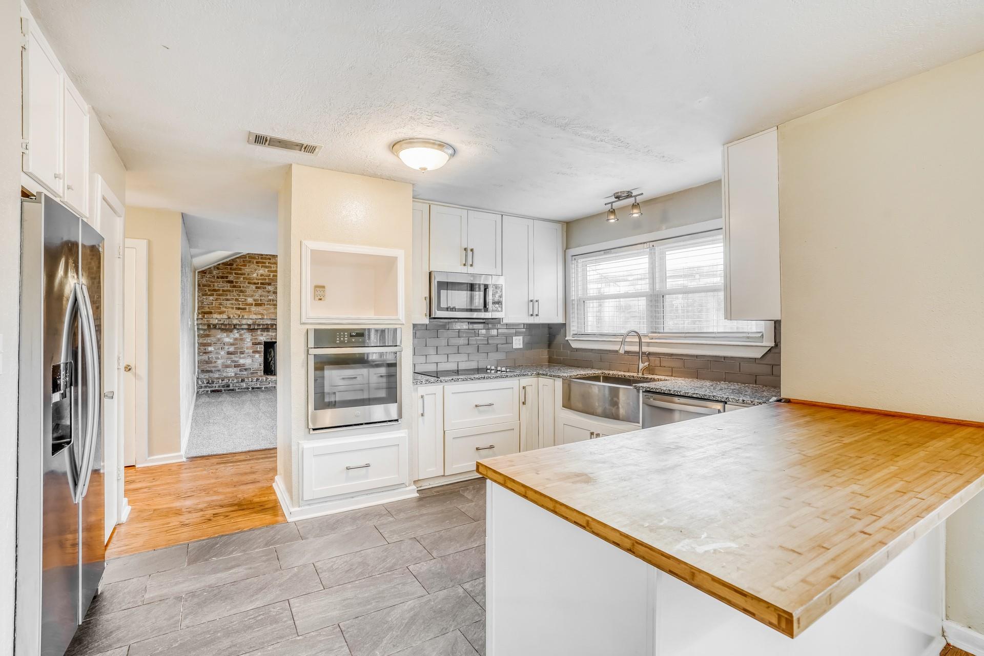 17828 Cluster Court