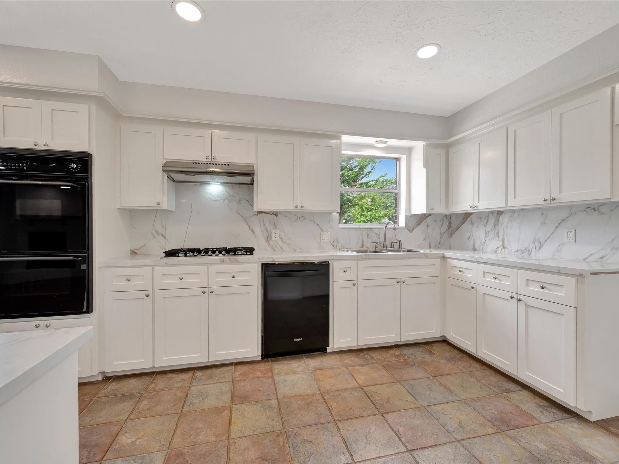 10340 Rocky Hollow Road