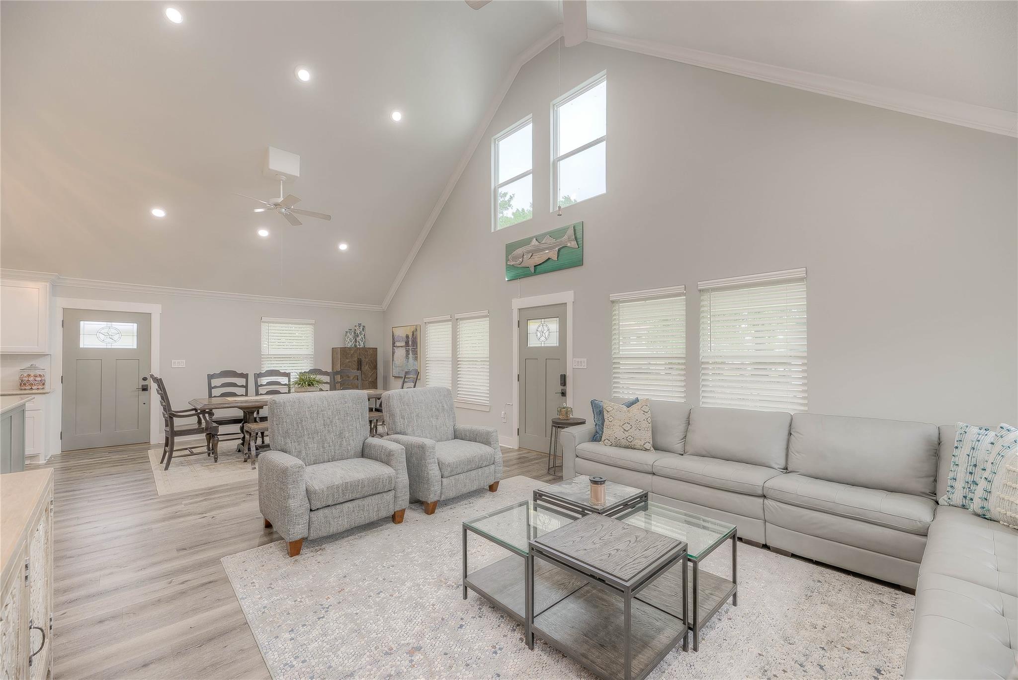 1345 Indian Hill Boulevard