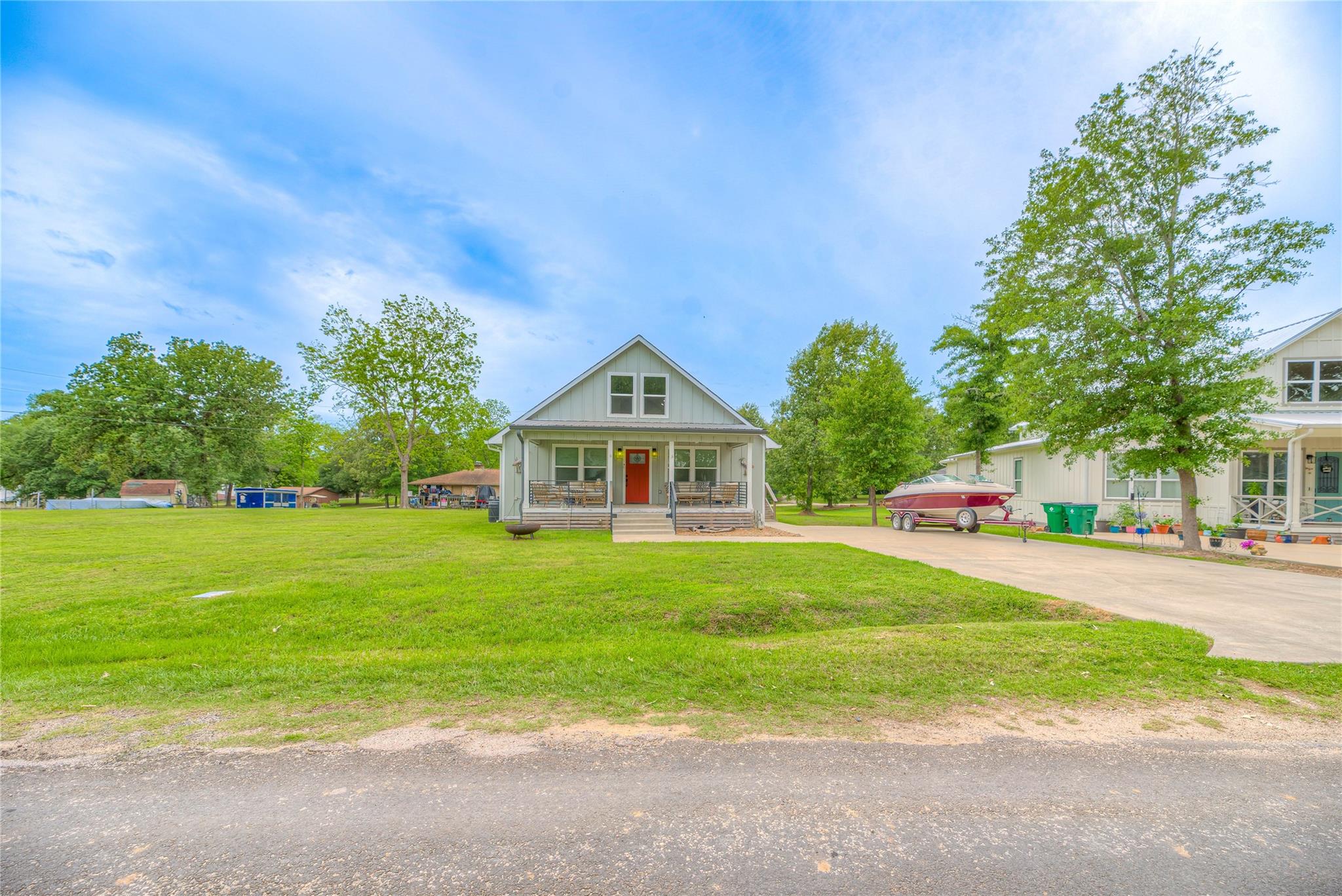 1345 Indian Hill Boulevard