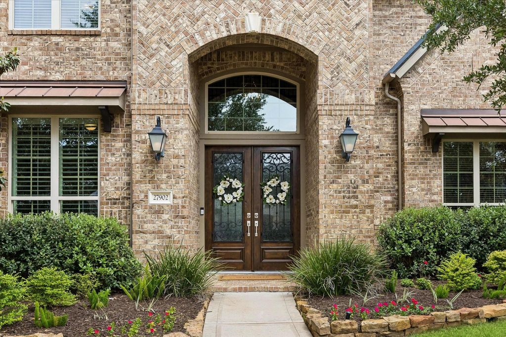 Photo of 27902 Hunt Trace Lane, Fulshear, TX 77441 (MLS # 59503299)