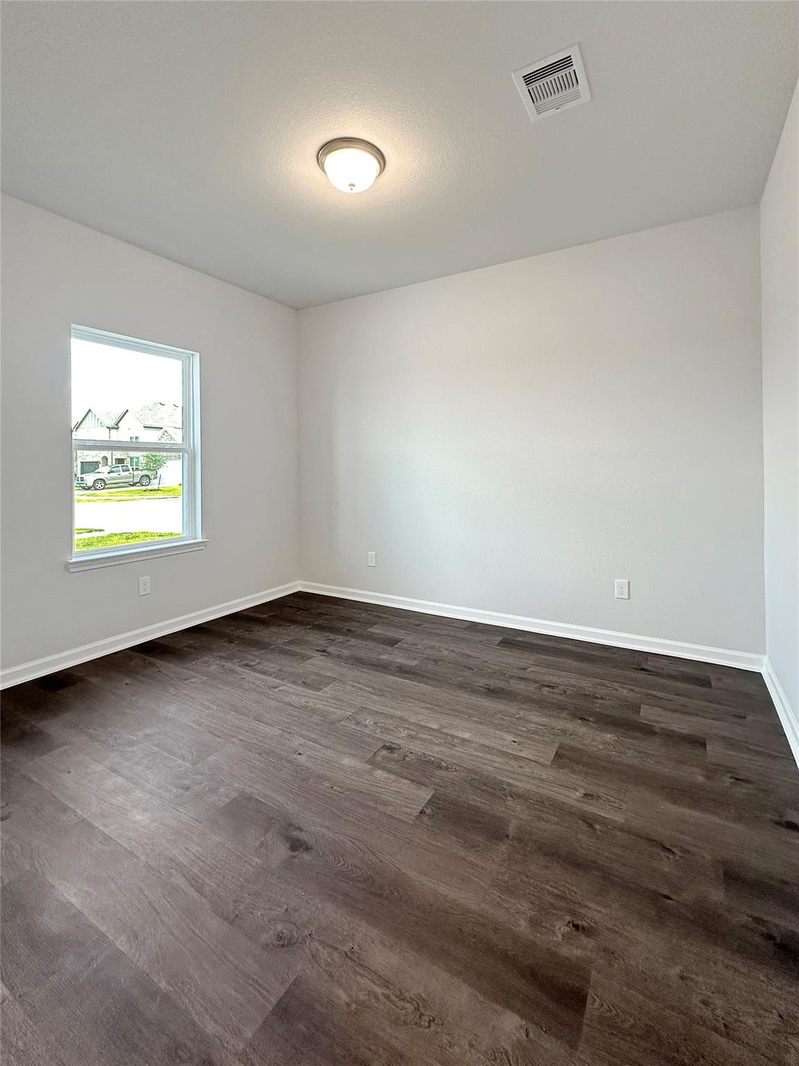 813 Apple Blossom Drive