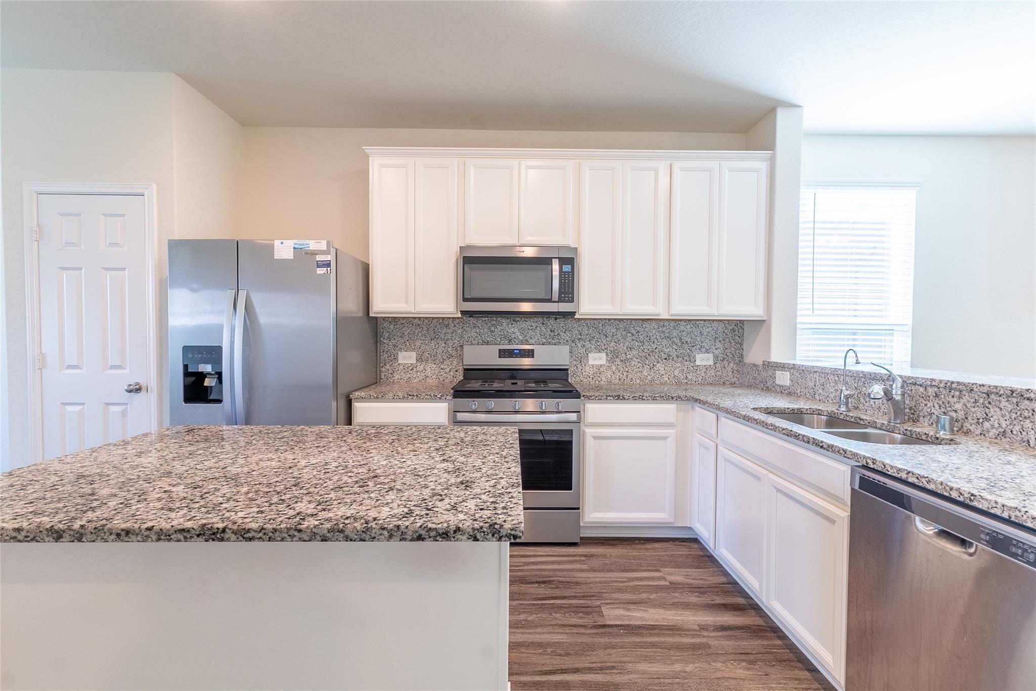 25622 Royal Catchfly Road