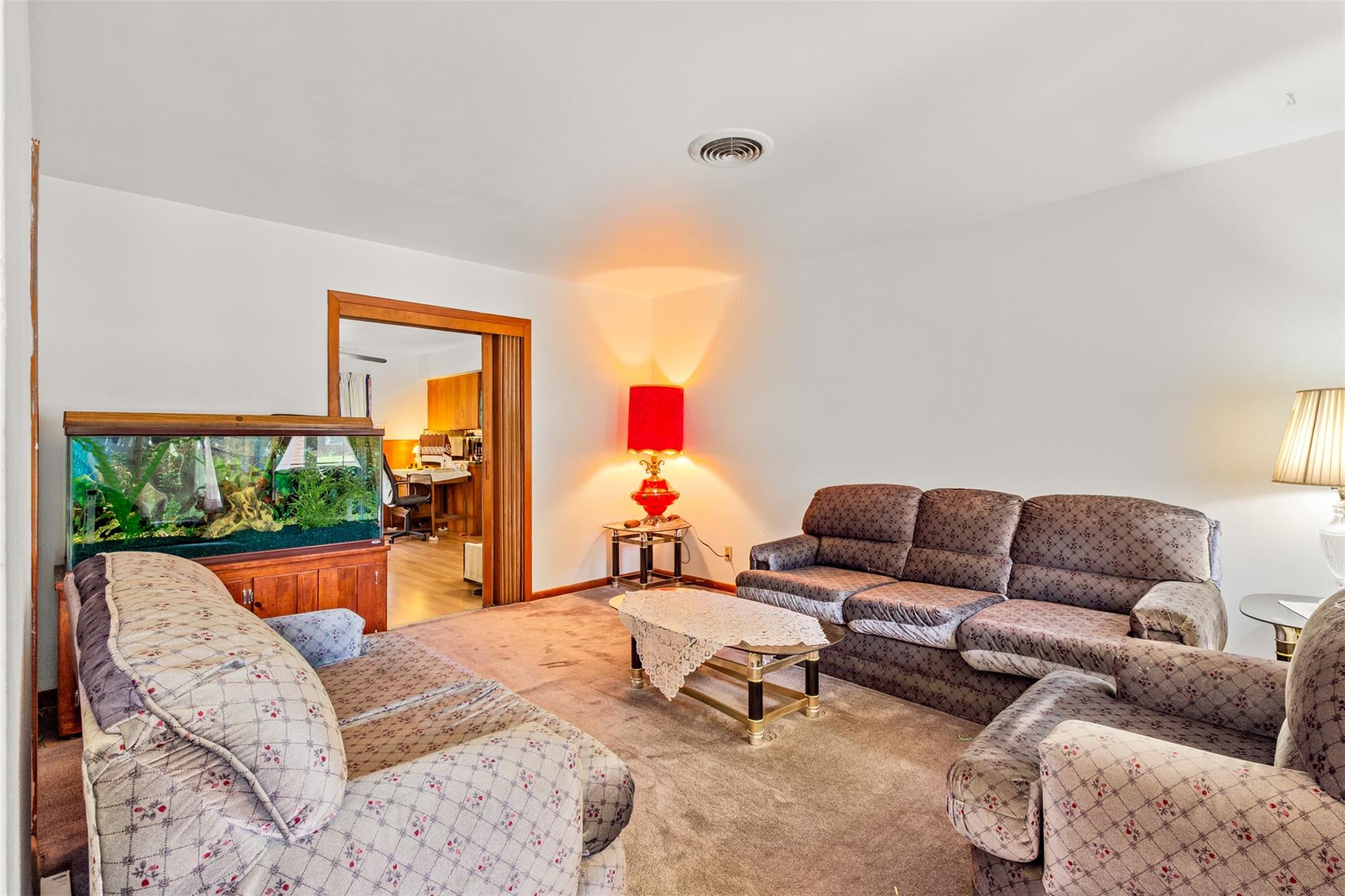 1806 Burke Road
