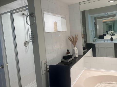 Tiny photo for 7347 Regency Square Court #7347, Houston, TX 77036 (MLS # 35801269)