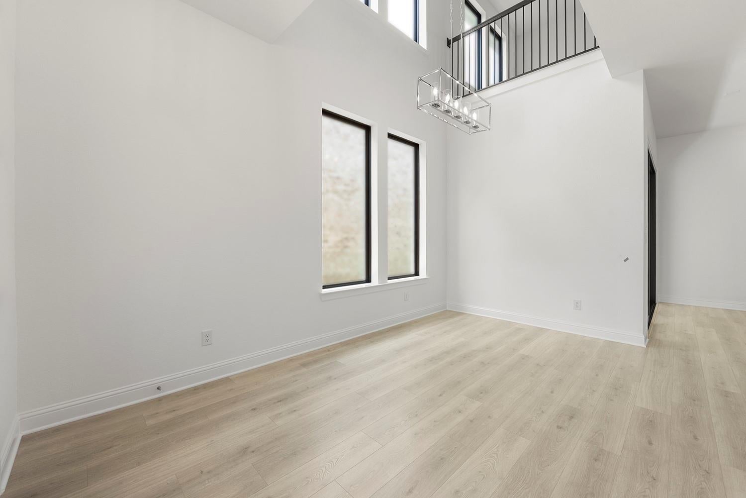 10822 Pioneer Point