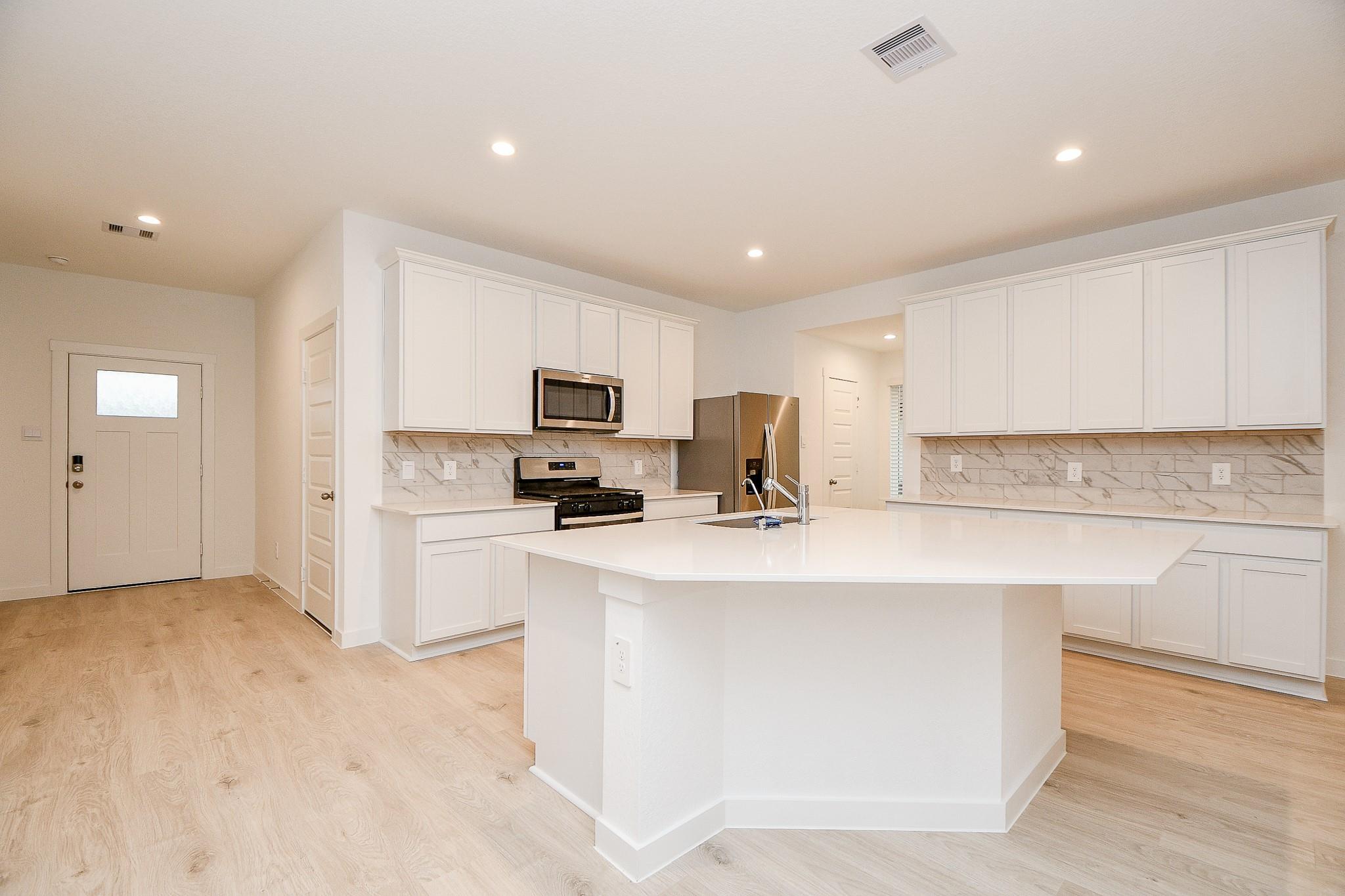 31715 Hallington Hill Lane