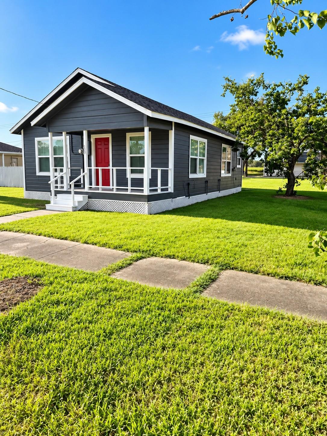 109 N Avenue A Avenue