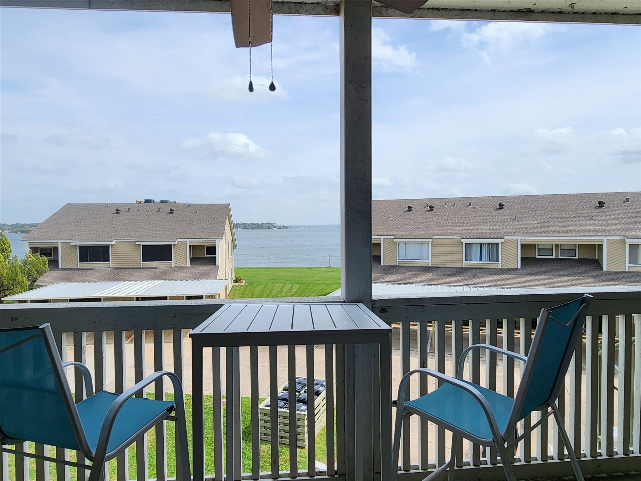 162 April Point Drive S