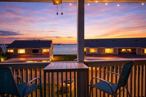 162 April Point Drive S Conroe TX 77356