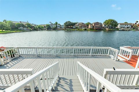 Townhouse For Sale - 10209 Schaper Road<br/> Galveston, TX 77554