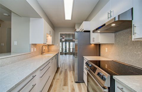 Tiny photo for 5800 Lumberdale Road #113, Houston, TX 77092 (MLS # 36308570)