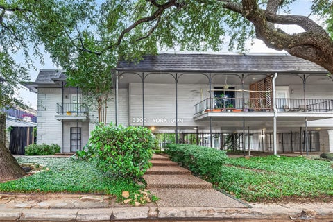 Photo of 3300 Yorktown Street #28, Houston, TX 77056 (MLS # 69863498)