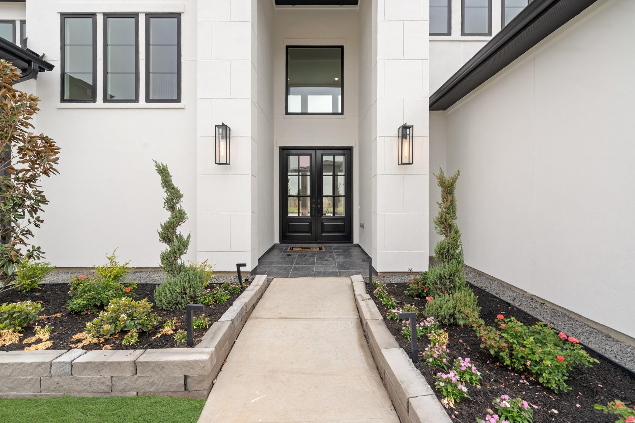 22214 Desert Foothills Lane