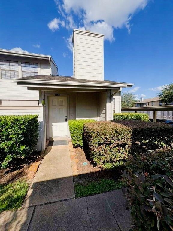 13479 Garden Grv
