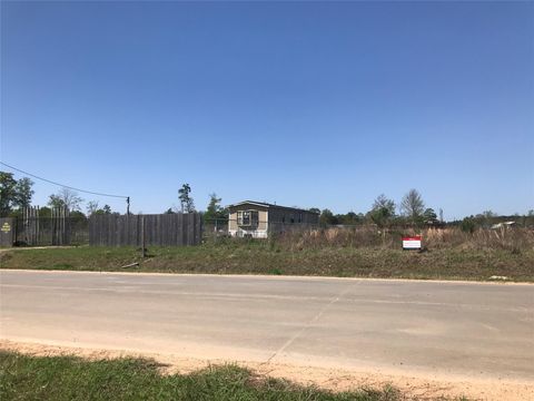 Photo of 248 Road 5043, Cleveland, TX 77327 (MLS # 23108533)