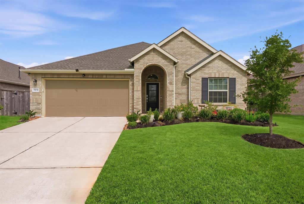 Photo of 19036 Sonora Chase Drive, New Caney, TX 77357 (MLS # 97963503)