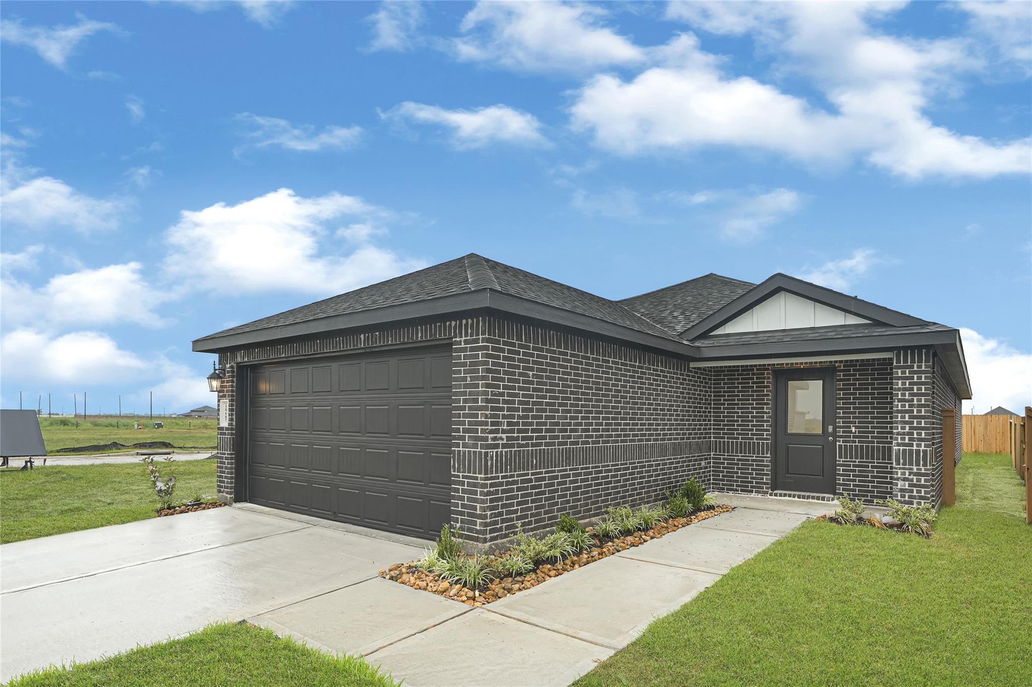 10607 Dogwood Sky Dr