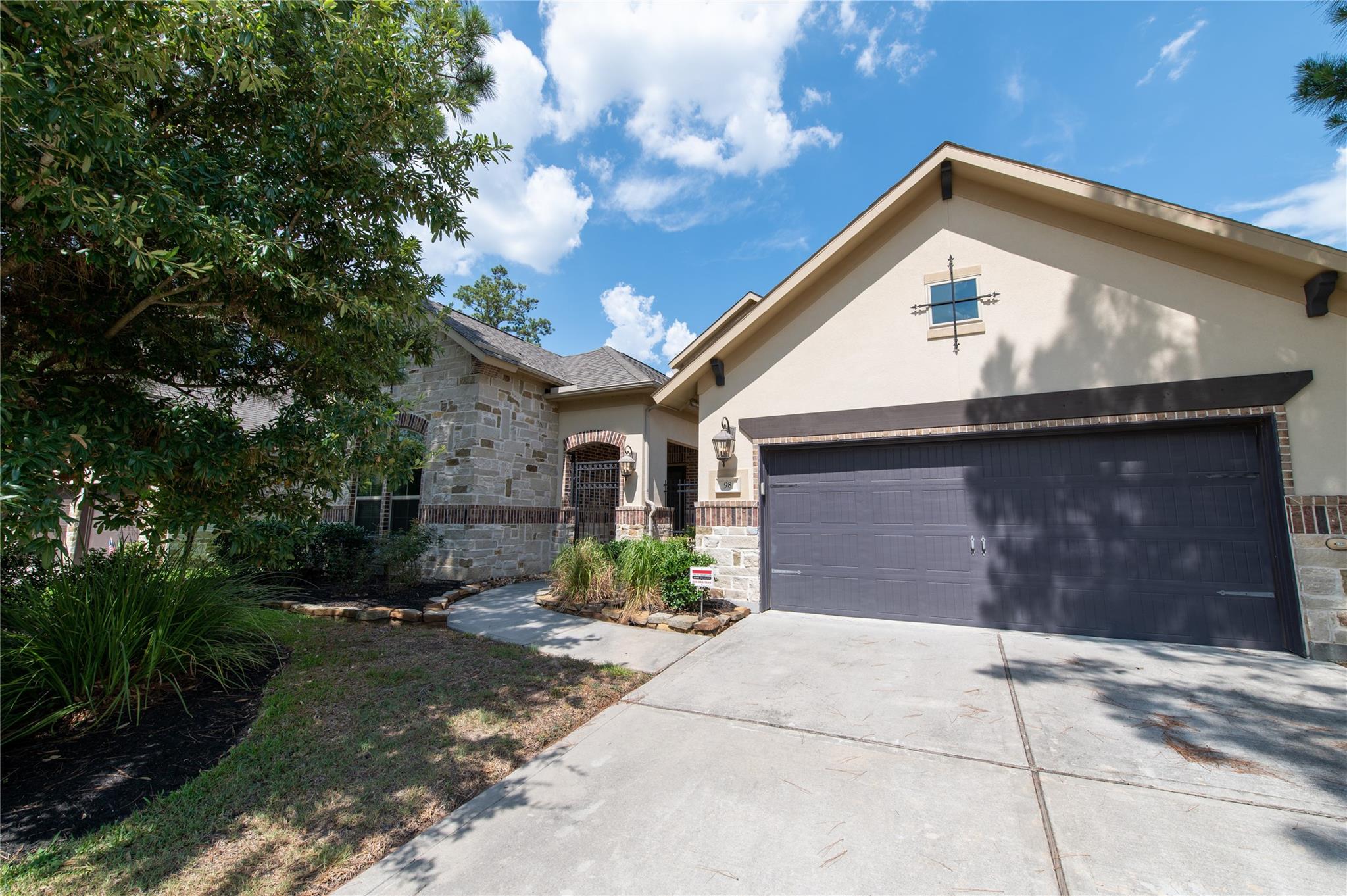 98 N Braided Branch Drive
