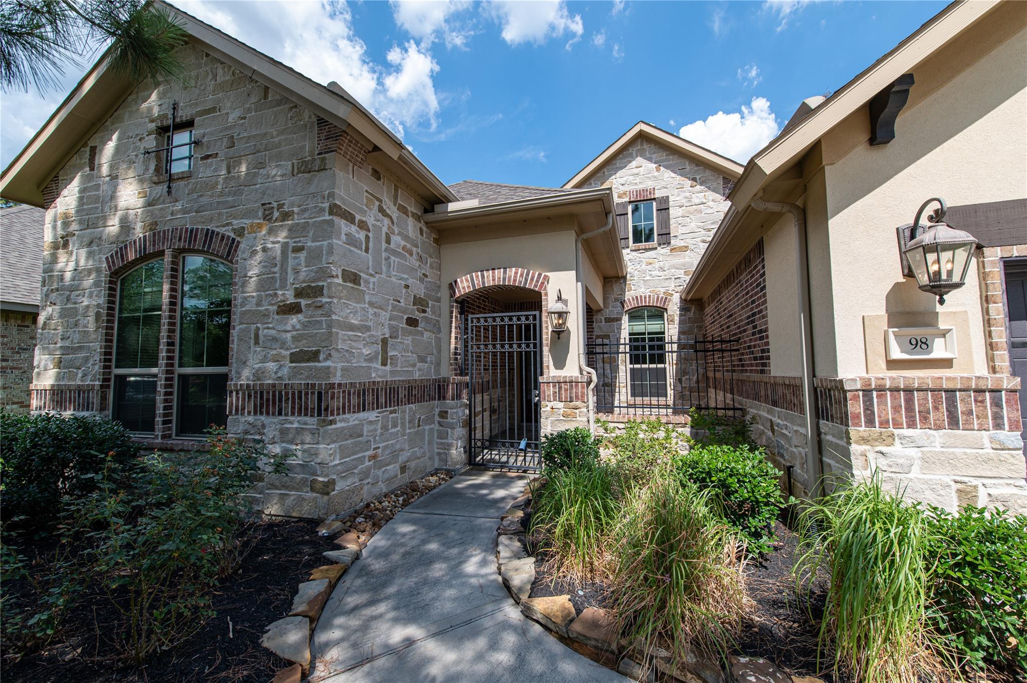 98 N Braided Branch Drive
