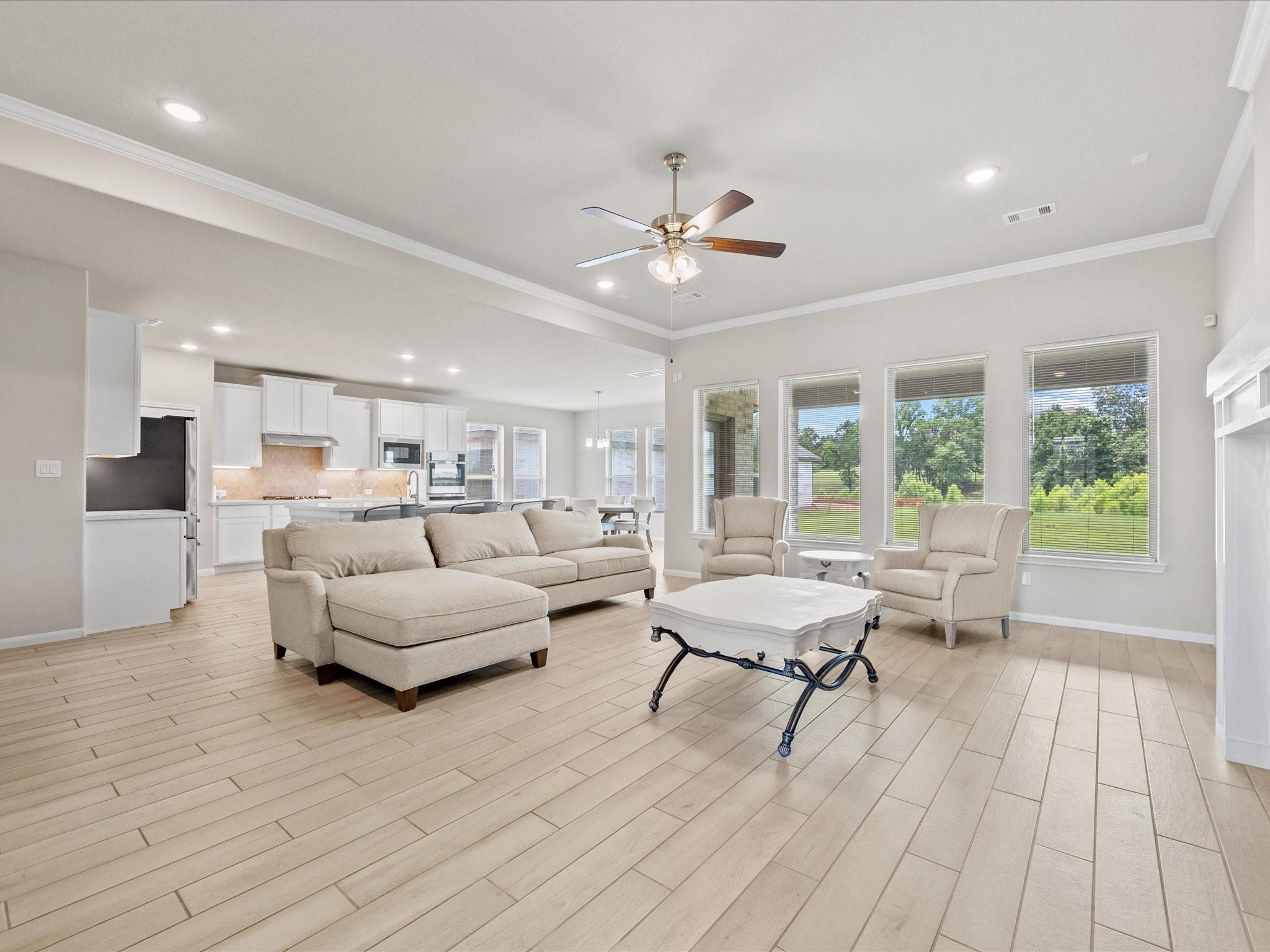 262 Peninsula Point Drive