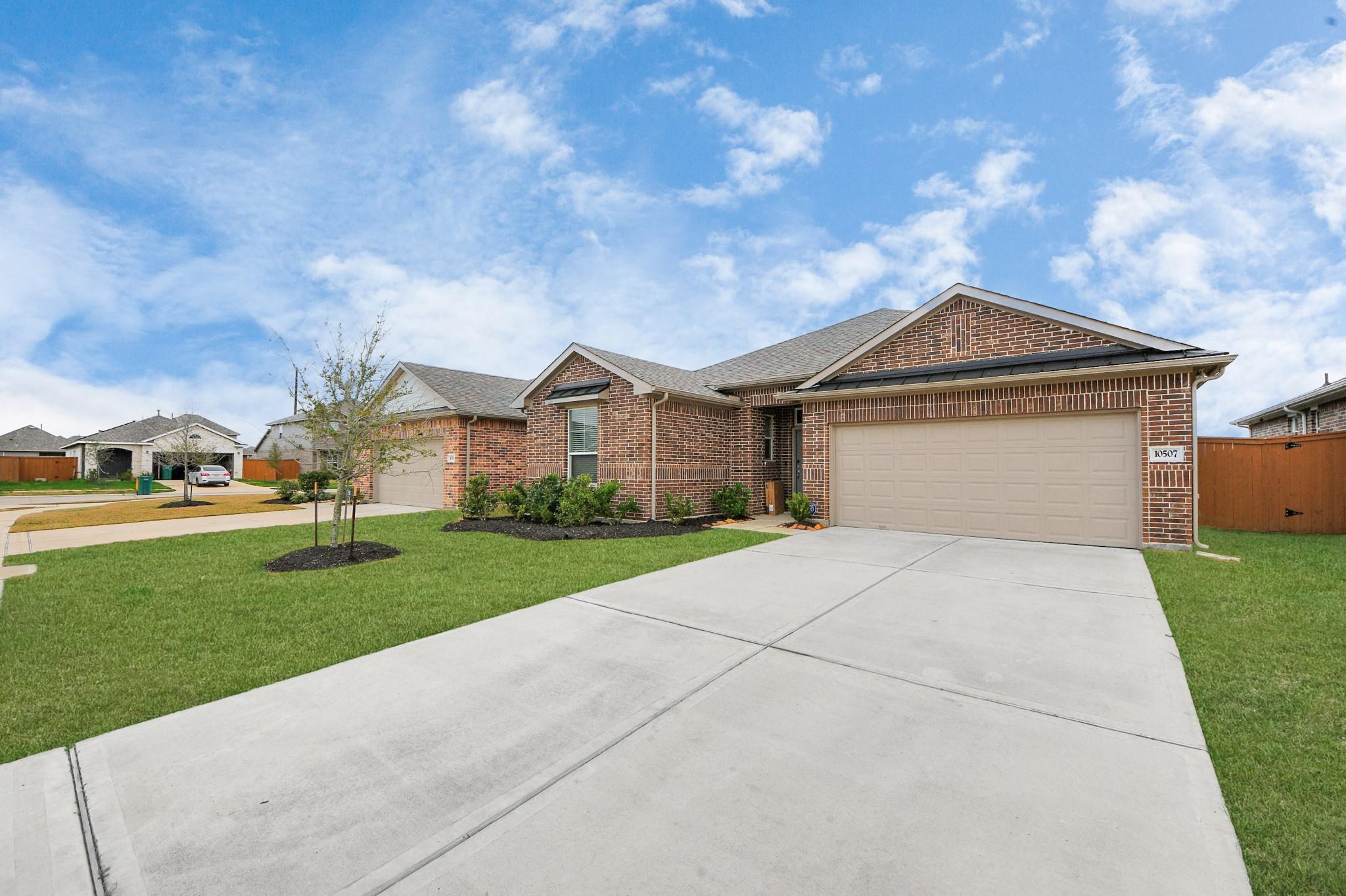 10507 Moon Valley Lane