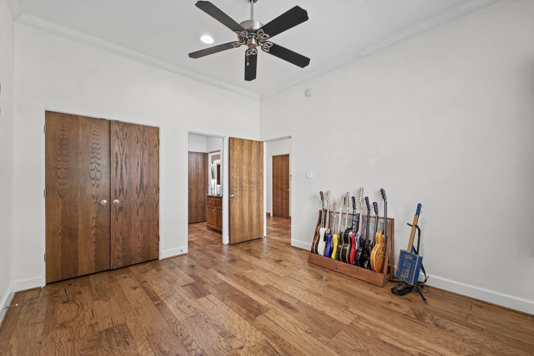1335 Caravelle Court