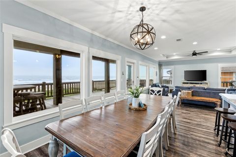 Photo of 1317 Emerald Drive, Crystal Beach, TX 77650 (MLS # 89142181)