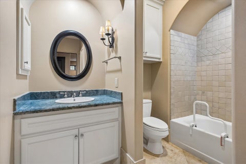 Tiny photo for 5120 Mt Vernon ST, Houston, TX 77006 (MLS # 39448793)