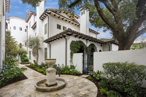 Tiny photo for 5120 Mt Vernon ST, Houston, TX 77006 (MLS # 39448793)