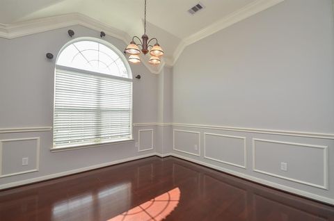 Tiny photo for 6726 Oakman, Sugar Land, TX 77479 (MLS # 89331664)