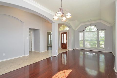 Tiny photo for 6726 Oakman, Sugar Land, TX 77479 (MLS # 89331664)