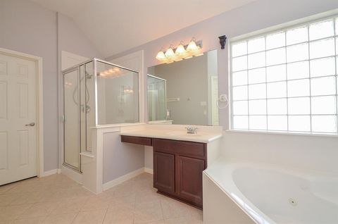 Tiny photo for 6726 Oakman, Sugar Land, TX 77479 (MLS # 89331664)