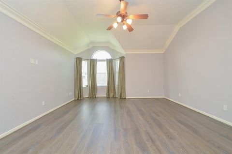 Tiny photo for 6726 Oakman, Sugar Land, TX 77479 (MLS # 89331664)