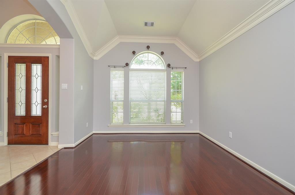 6726 Oakman