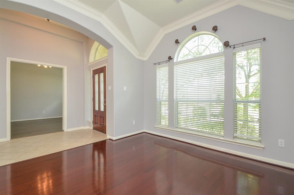 6726 Oakman