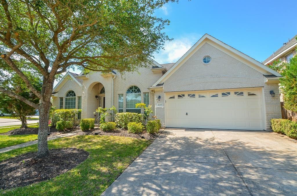 6726 Oakman