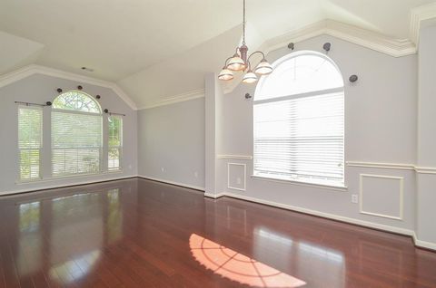 Tiny photo for 6726 Oakman, Sugar Land, TX 77479 (MLS # 89331664)