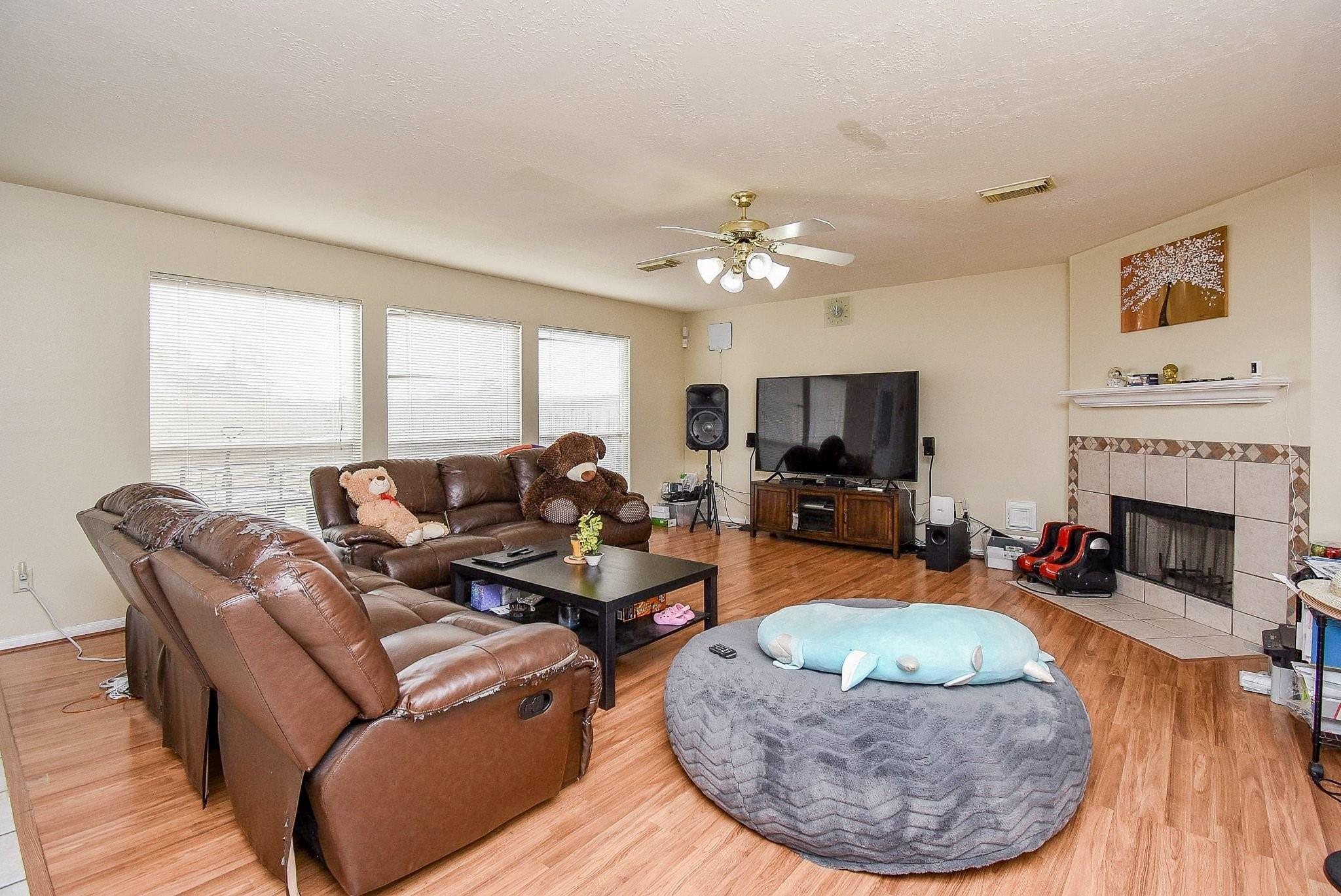 2235 Heatherwood Drive