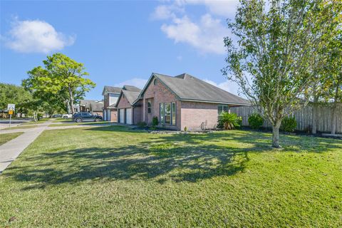 Photo of 2533 Potomac Drive, League City, TX 77573 (MLS # 6527282)