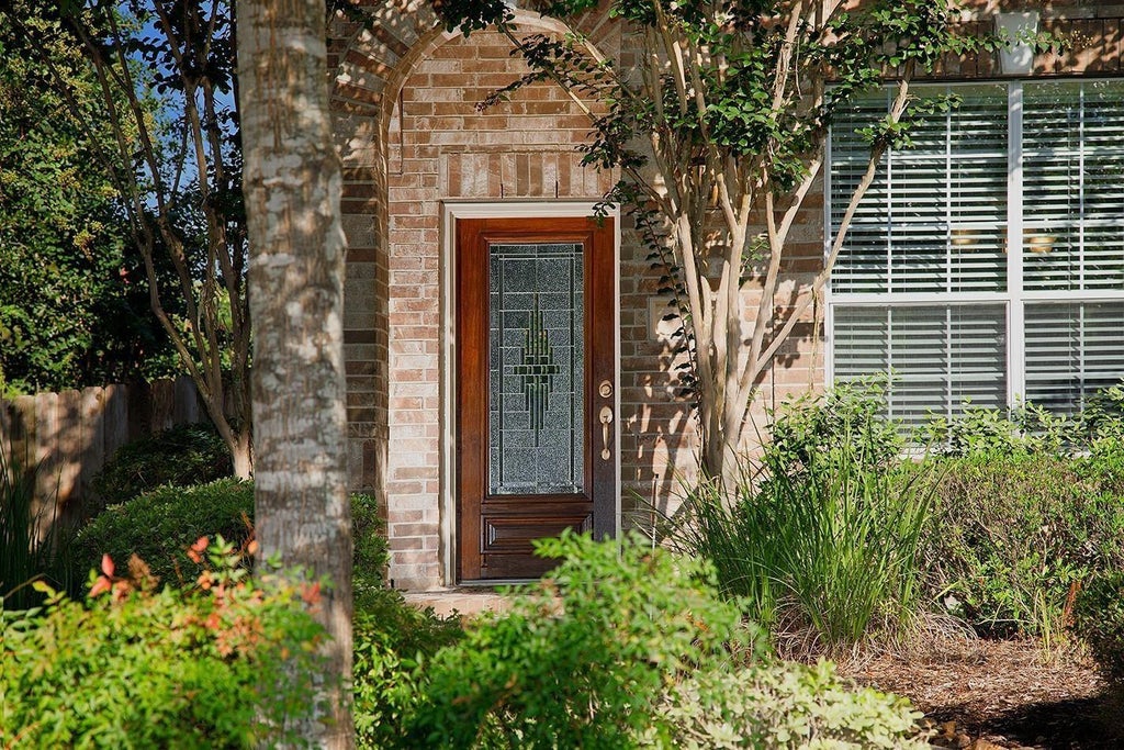 Photo of 3 Pine Needle Place, The Woodlands, TX 77382 (MLS # 70556362)