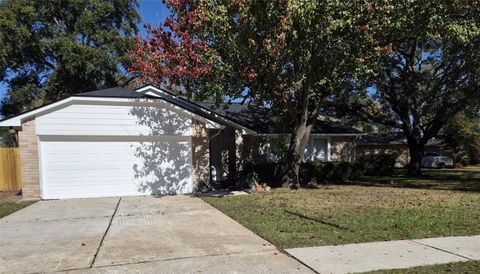 Photo of 5110 Kleindale Drive, Houston, TX 77066 (MLS # 60223066)