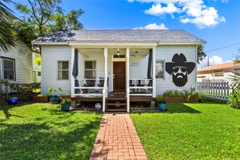 Photo of 3327 Ursuline Street, Galveston, TX 77550 (MLS # 78915179)