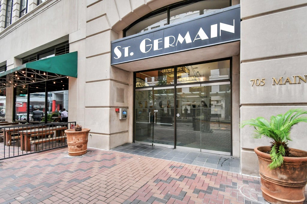 Photo of 705 Main Street #610, Houston, TX 77002 (MLS # 3054003)